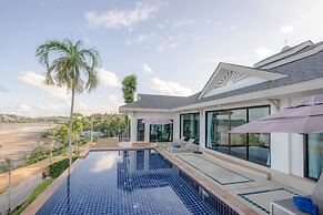 Golden Horizon Villa