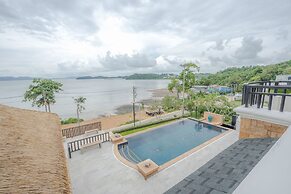 Golden Horizon Villa