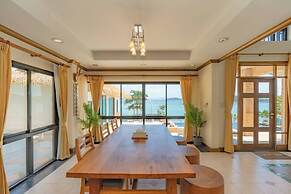 Golden Horizon Villa