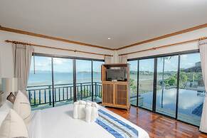 Golden Horizon Villa