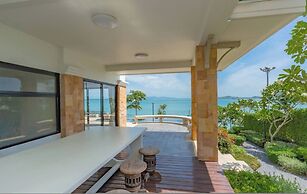Golden Horizon Villa