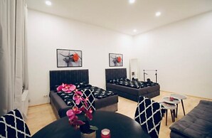Lovely Bedroom Apt Near Augarten