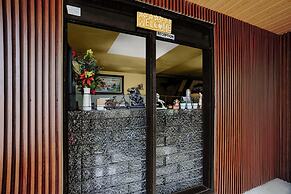 OYO 95043 Guest House Adel's