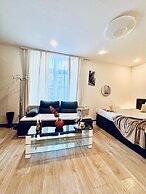 Central King Studio Downtown Area