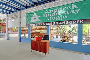 OYO 95018 Anggrek Homestay Jogja Syariah