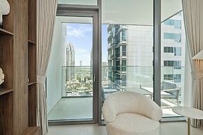 Experience 2BR Luxury Living  LIV Marina