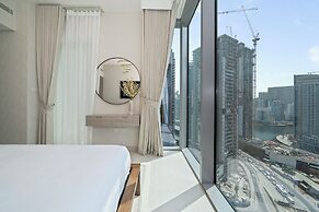 Experience 2BR Luxury Living  LIV Marina