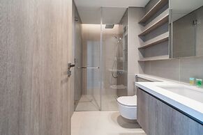 Experience 2BR Luxury Living  LIV Marina
