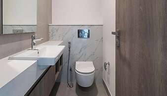 Experience 2BR Luxury Living  LIV Marina