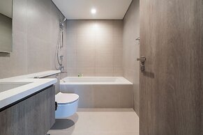 Experience 2BR Luxury Living  LIV Marina
