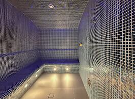 Experience 2BR Luxury Living  LIV Marina