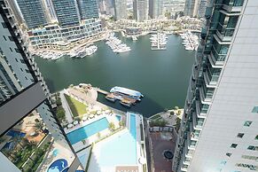 Experience 2BR Luxury Living  LIV Marina