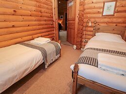 Little Bears Hideaway @ 23 Lakeside