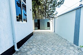 Tadre House's