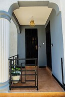 Tadre House's