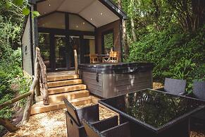 Herons Lake Retreat