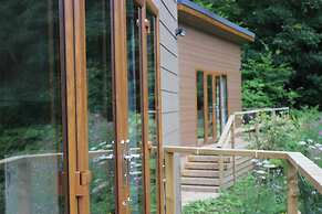 Herons Lake Retreat