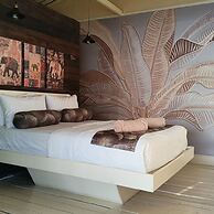 Turtle Garden Lodge