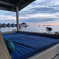 Turtle Garden Lodge