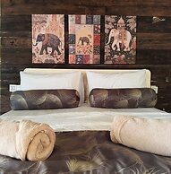 Turtle Garden Lodge