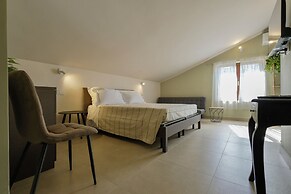 Domus Fabia - Rooms & Apartments