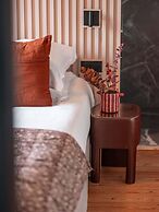 Large Chic Stylish Villa Superb Garden