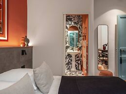 Large Chic Stylish Villa Superb Garden