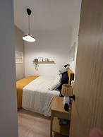 w Dreamy 1BR With Great Balconny