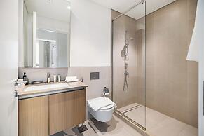 1BR Creek Beach Access