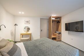 Athens Secluded Apartments