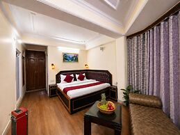 Sapphire B&B Near Mall Road Shimla