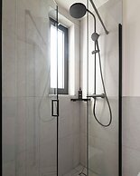 Limehome Athens Geraniou