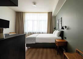 Limehome Athens Geraniou