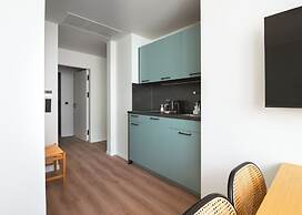 Limehome Athens Geraniou