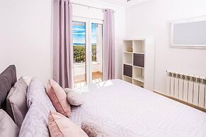 Apartment - Sleeps 4 With Pool & Golf Views