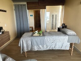 Cartagena Beach Resort