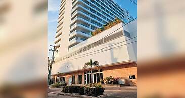 Cartagena Beach Resort