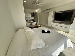 Cartagena Beach Resort