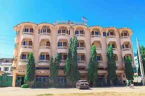 Haveton Hotel and Apartments