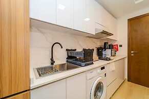 Elysee III by Pantheon Development