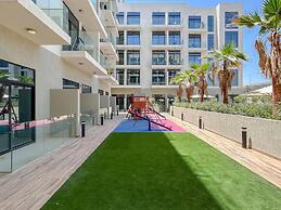 Elysee III by Pantheon Development
