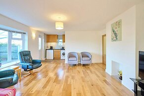 Host Stay Willow Way