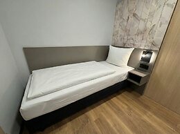 Nivara Hotel