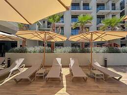 Luxurious with Nature & 5 Star Amenities