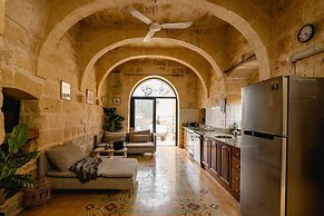 Rustic Gozo Farmhouse With Private Pool