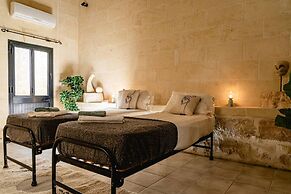 Rustic Gozo Farmhouse With Private Pool