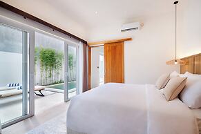 Villa Bora Berawa
