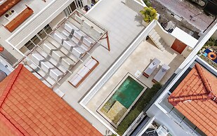 Villa Bora Berawa