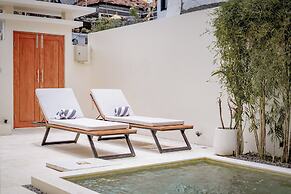 Villa Bora Berawa