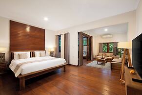 Red Lotus Villa Seminyak